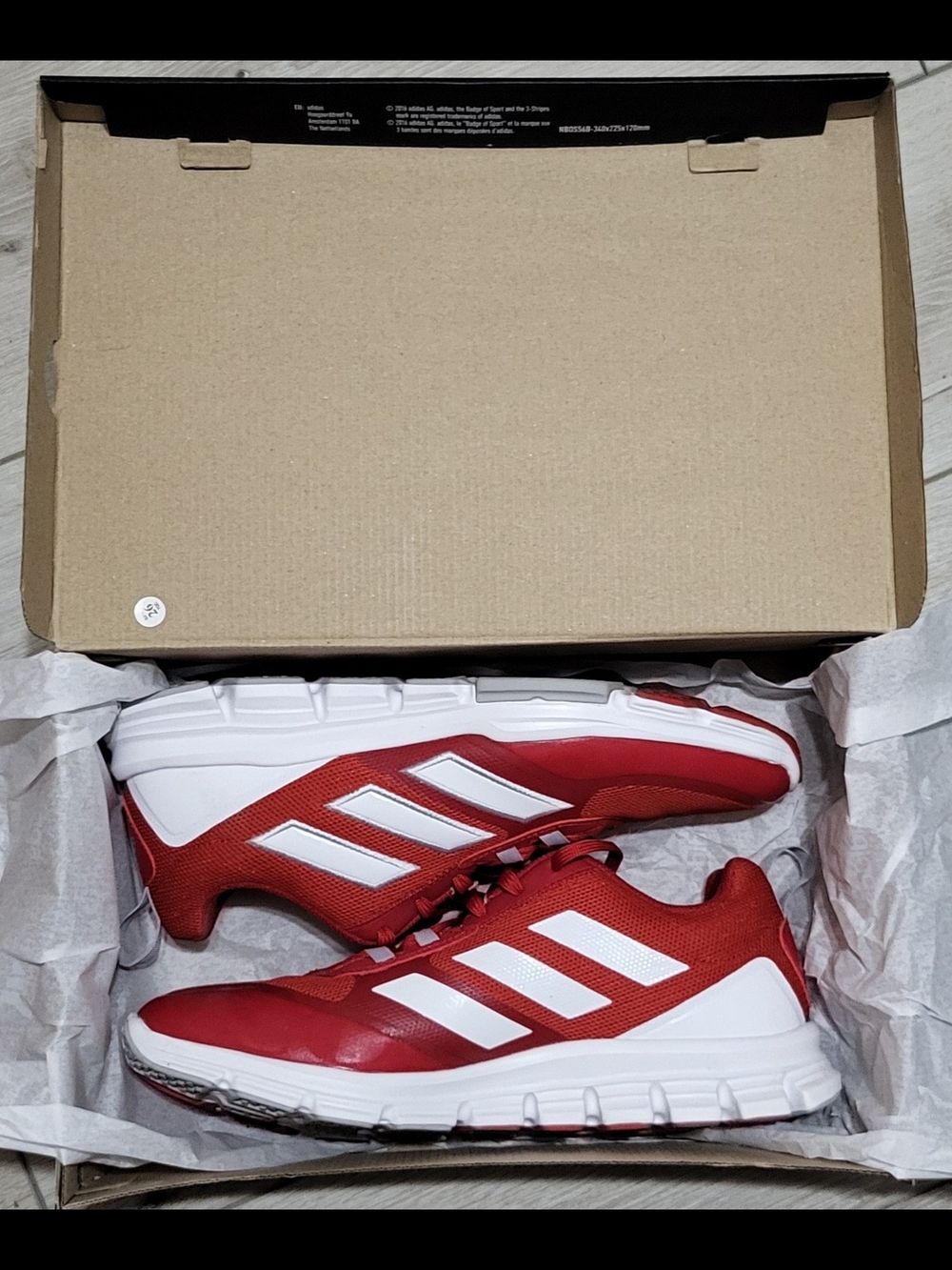 ⚪️🟥 Adidas Red & White Athletic Sneakers (10.5)
